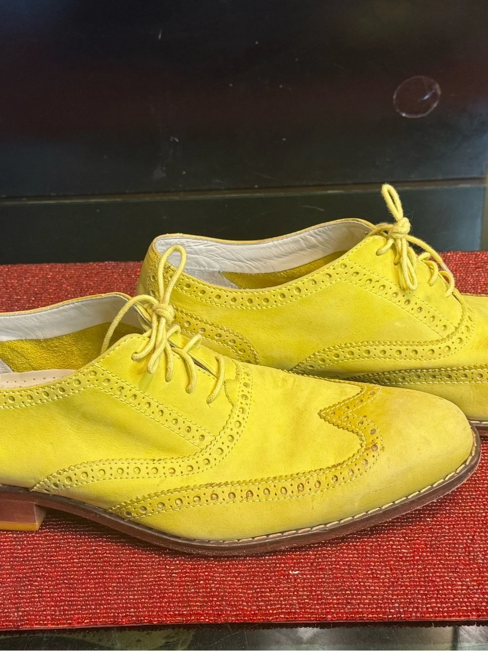 Cole Haan Yellow Wingtip Oxfords – Men's Size 9M